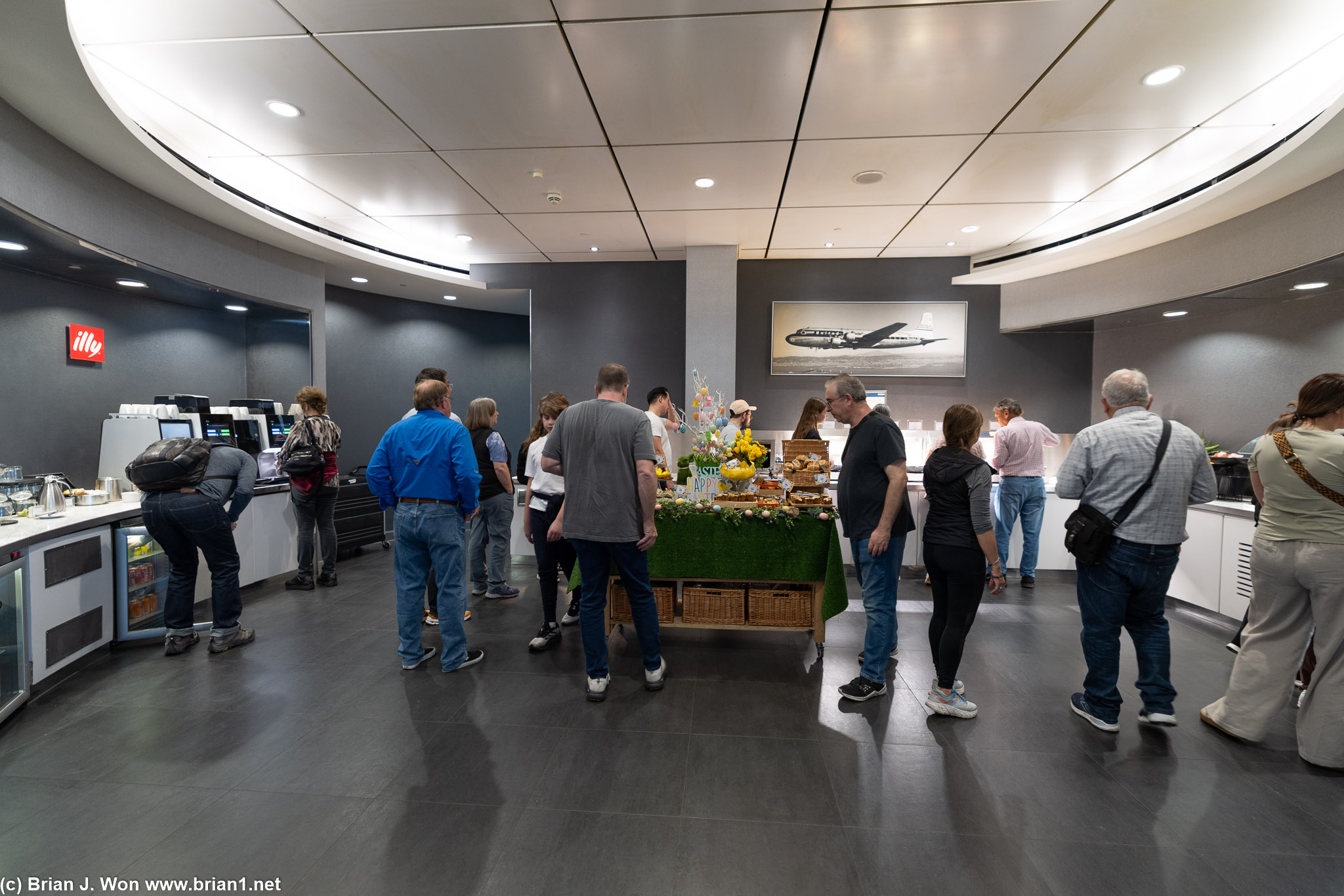 Buffet now open for lunch.