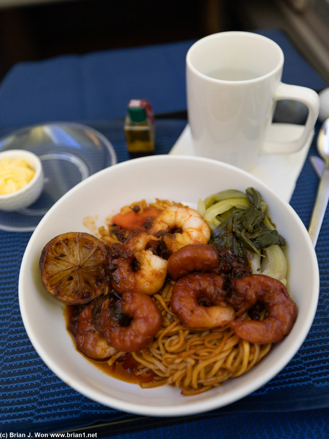 Shrimp and egg noodle wasn't bad.
