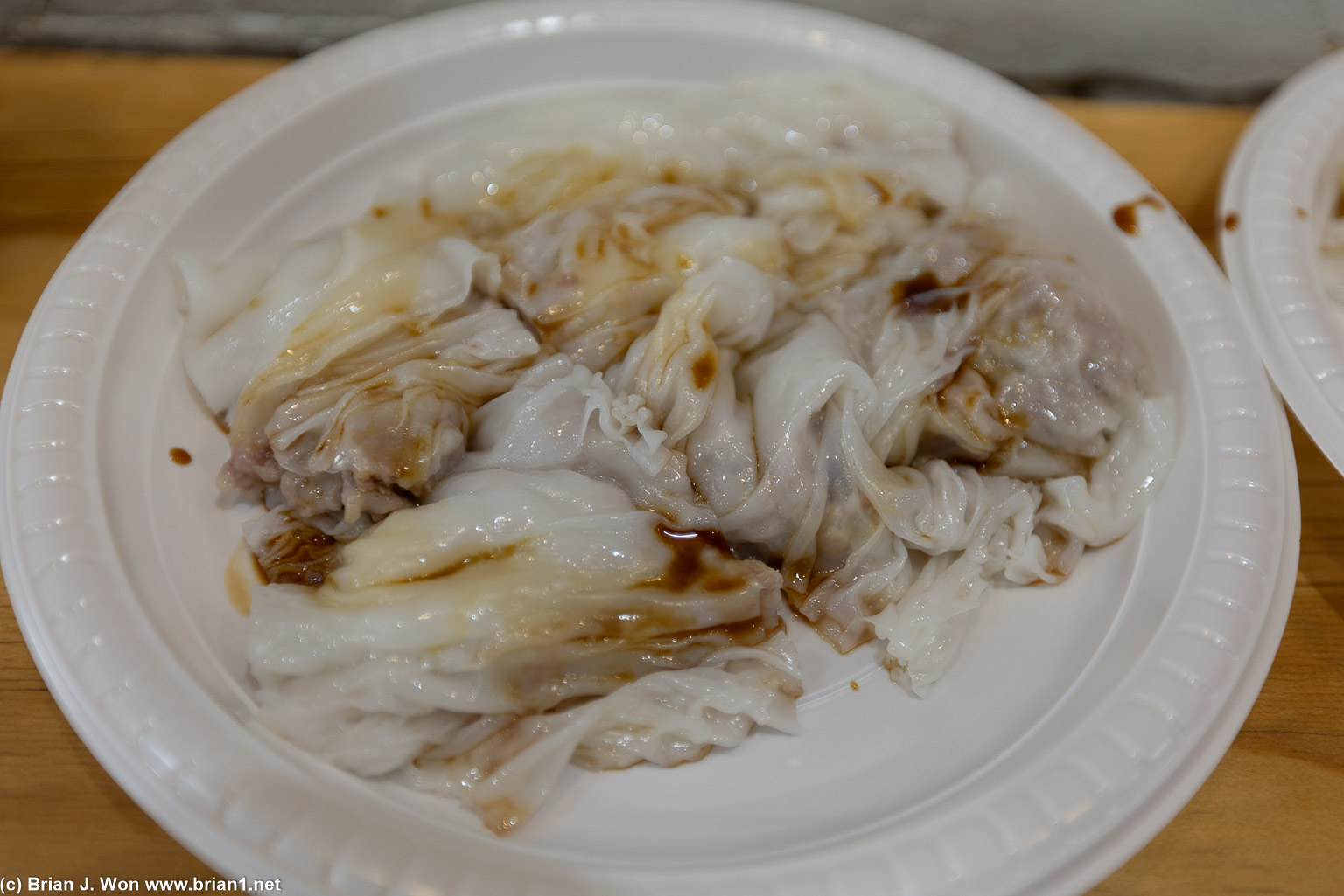 Pork cheung fun just okay, the ground pork is pretty plain.