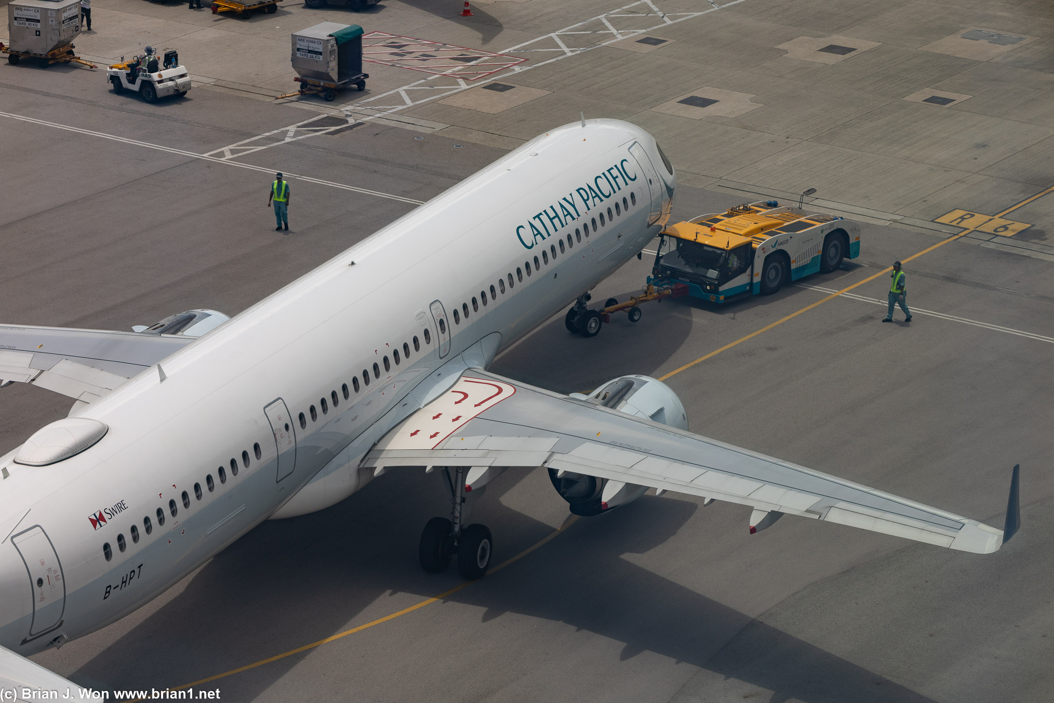 Cathay Pacific A321neo as viewed from the Skybridge.