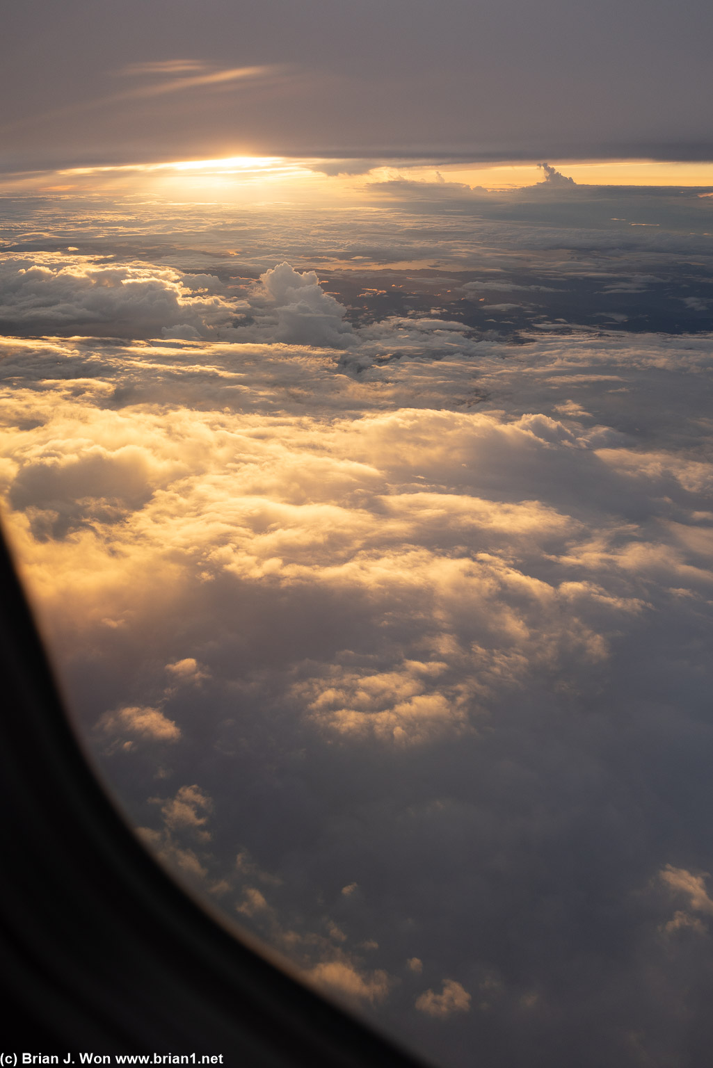 A sea of clouds before sunset.