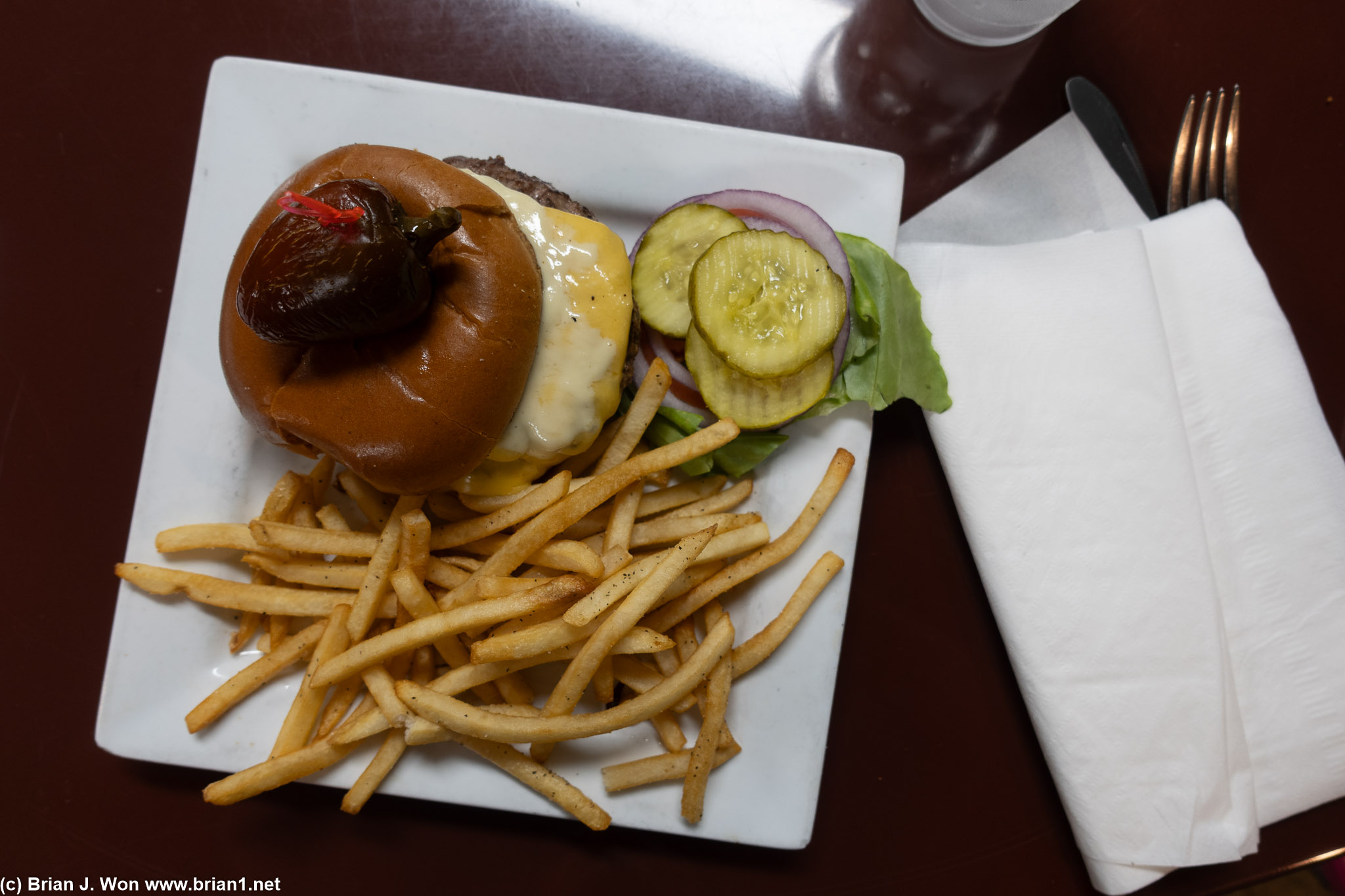 20 more minutes between burger and mussels.