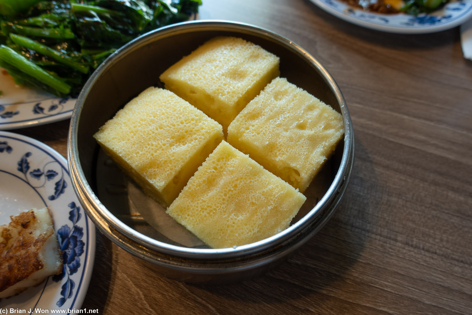Steamed mala cake.