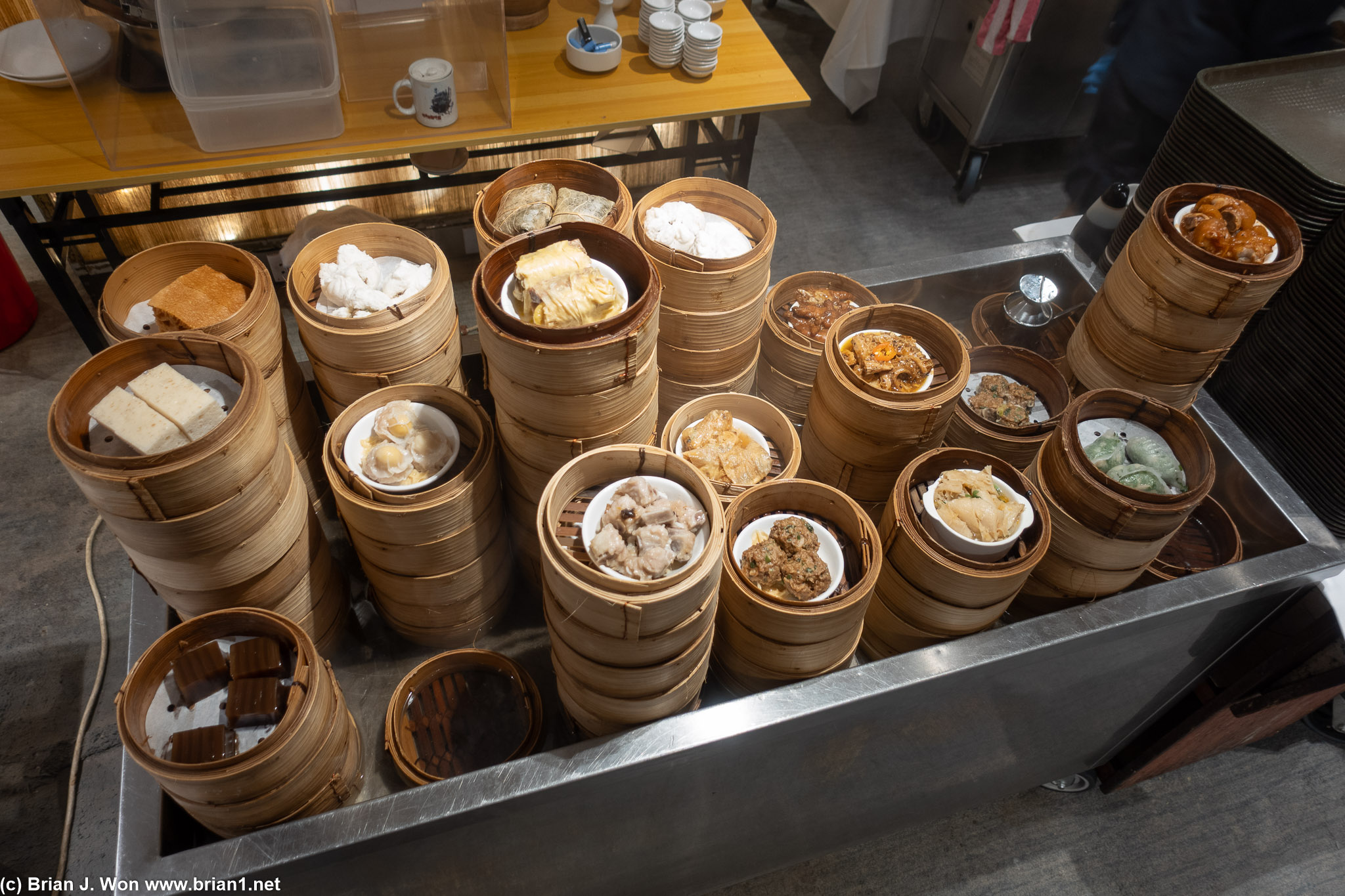 Took til after 8:30am for the central cart to get the full menu.