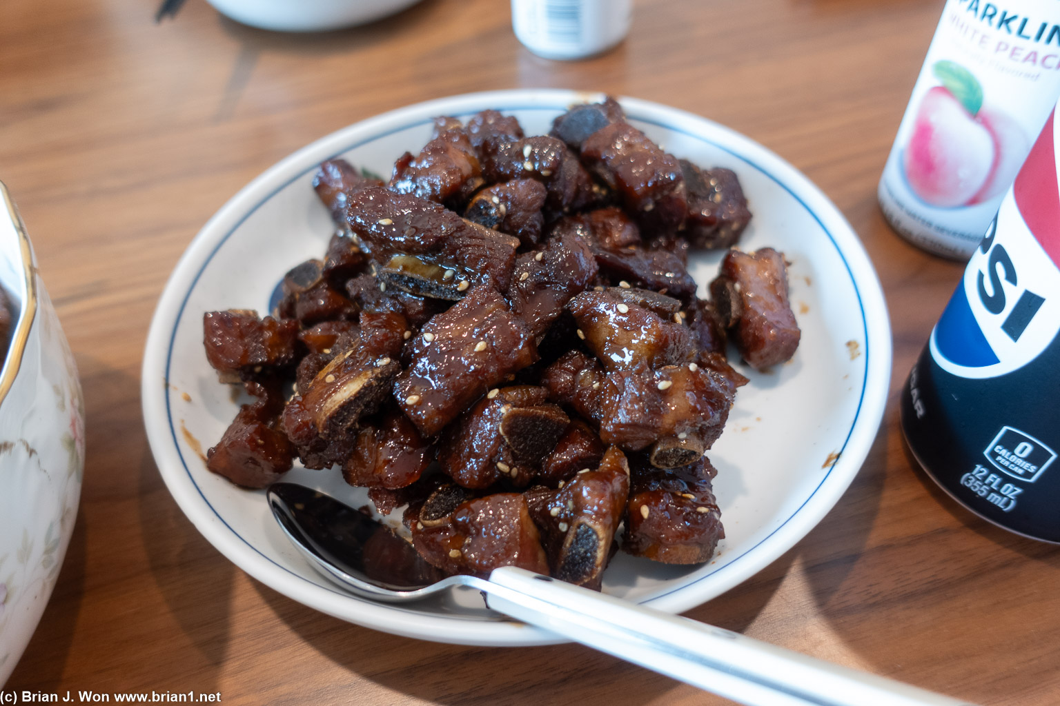 Close-up of the spareribs.