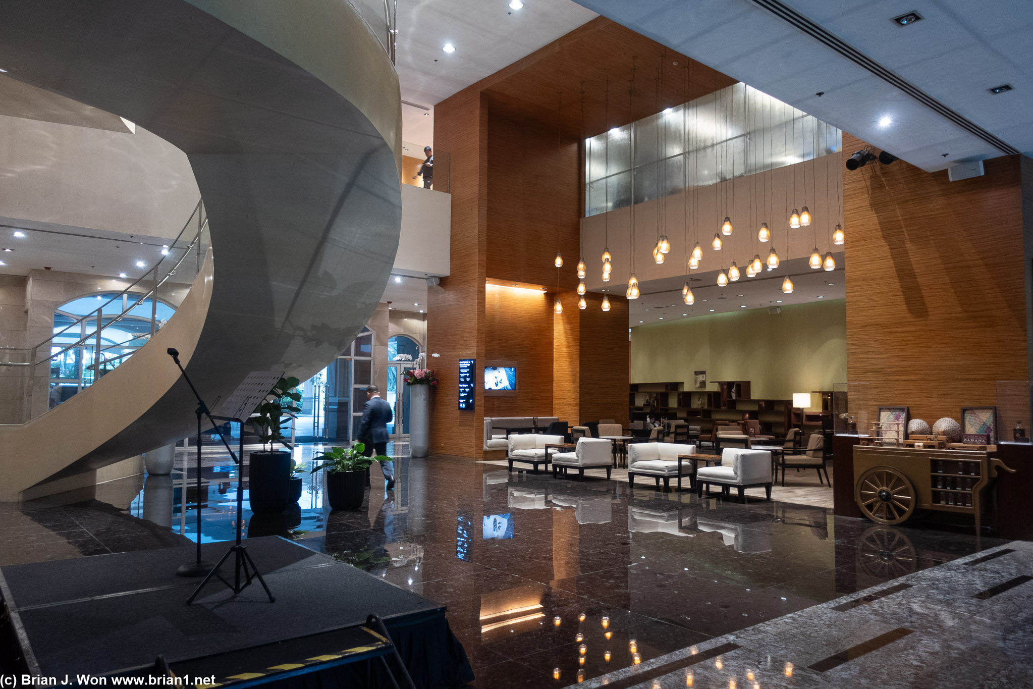 Lobby of the main tower for the Marriott Manila.