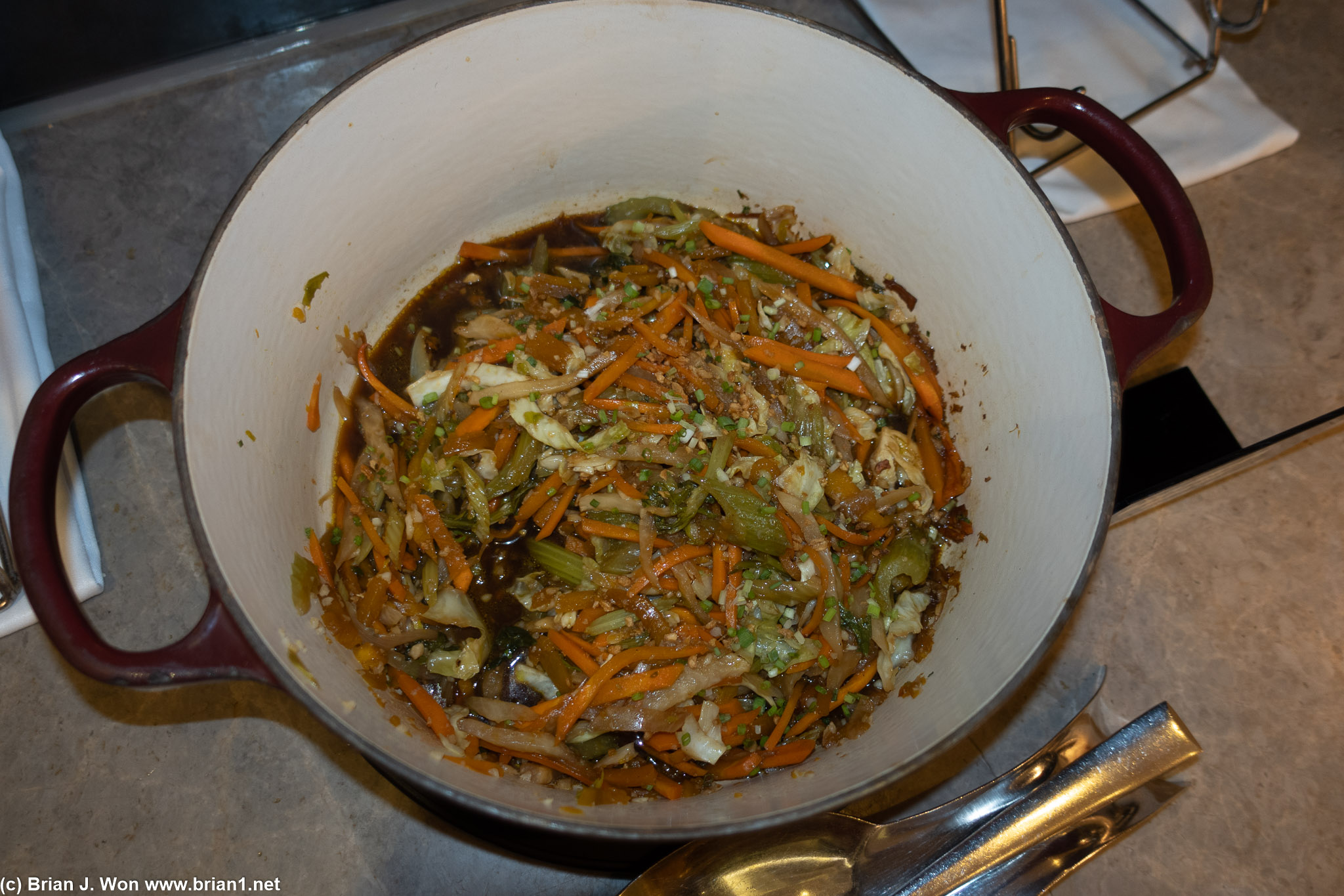 Guisadong gulay (sauteed veggies).