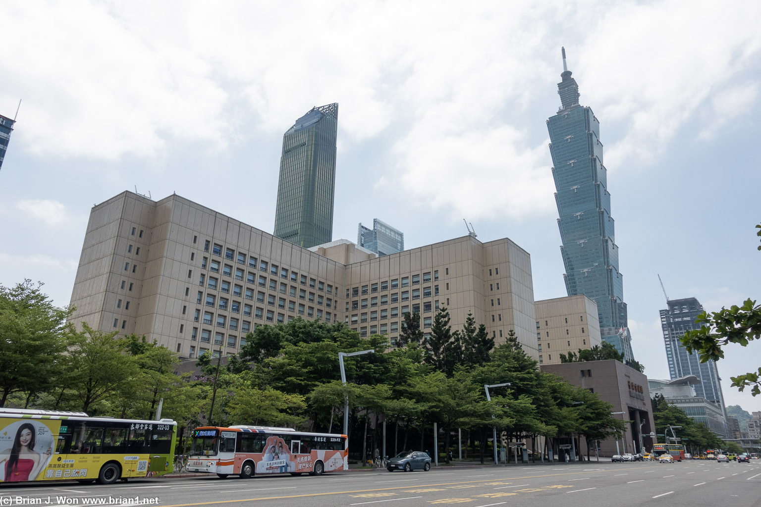 Walking towards Taipei 101 and the Grand Hyatt.