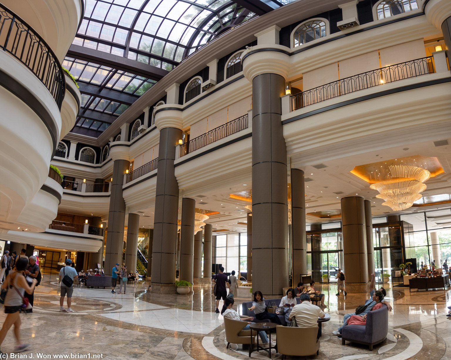 Grand Hyatt Taipei looks old on the outside, but quite spectacular within.