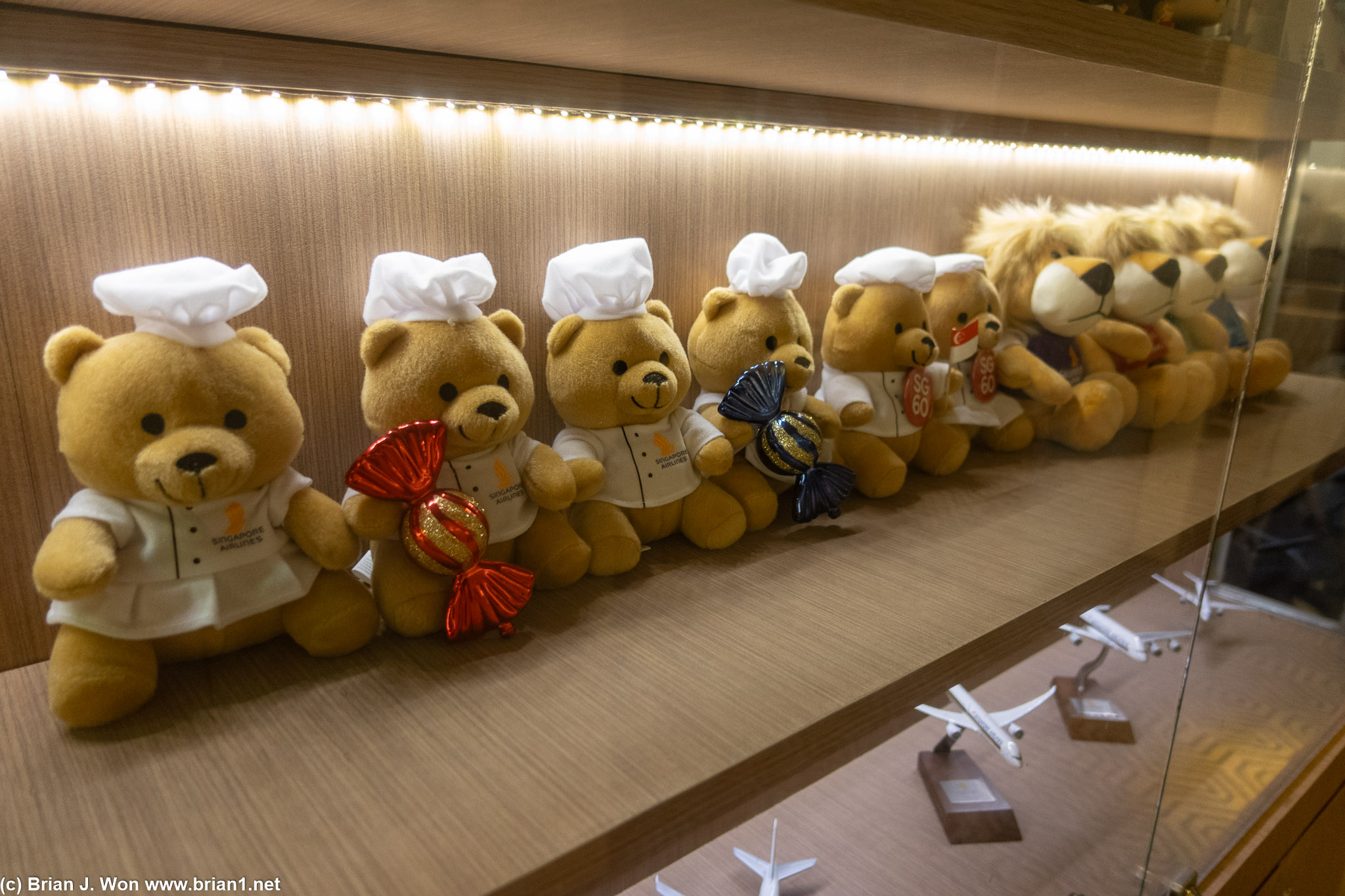 Singapore Air SilverKris lounge has bears?
