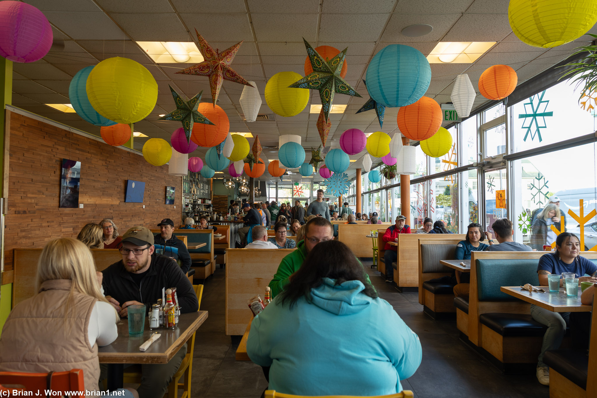 ~50 minutes total wait, including 15 minutes after their waitlist said to arrive.