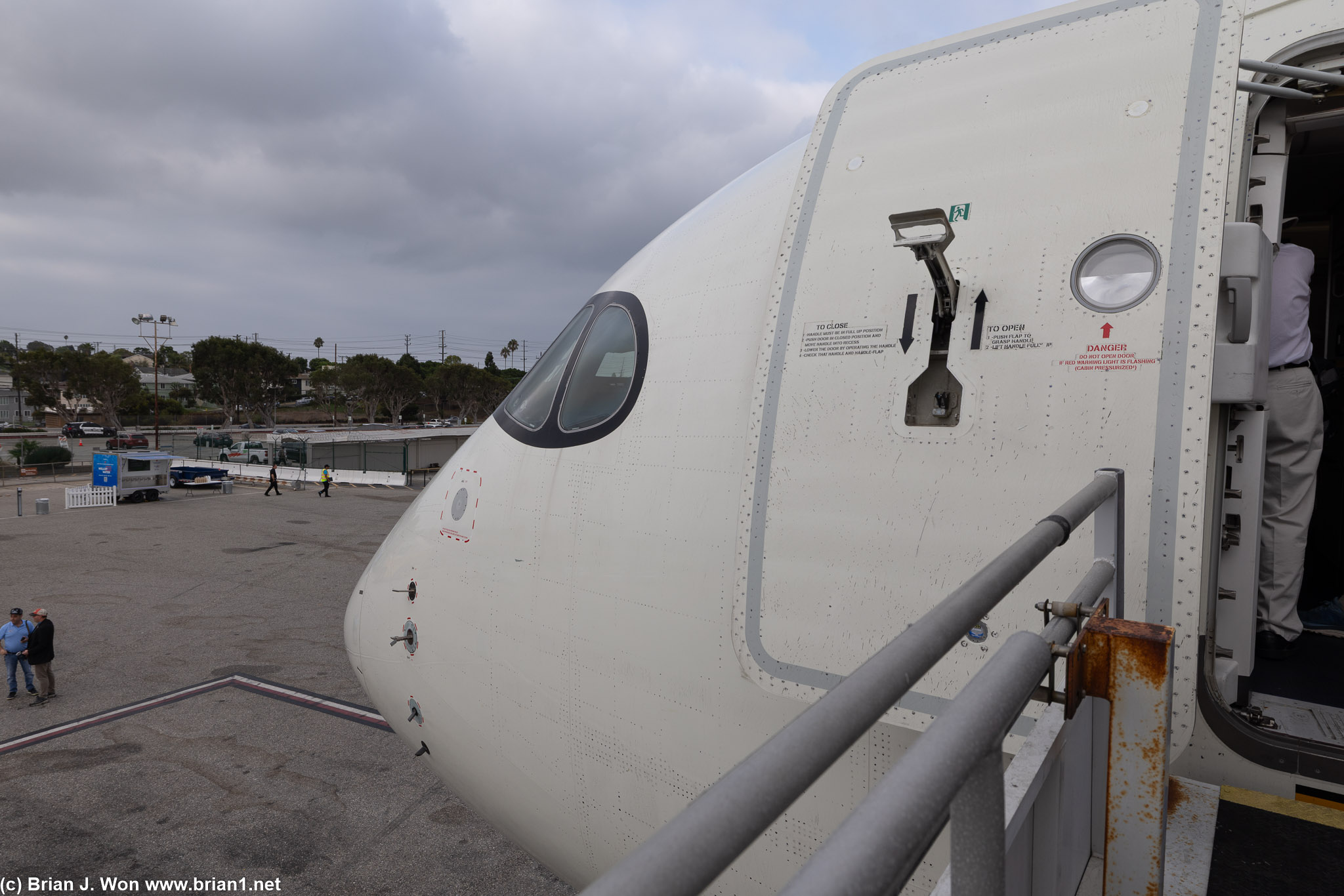 Delta brought out an A350-900, not-quite 8 year old N507DN.