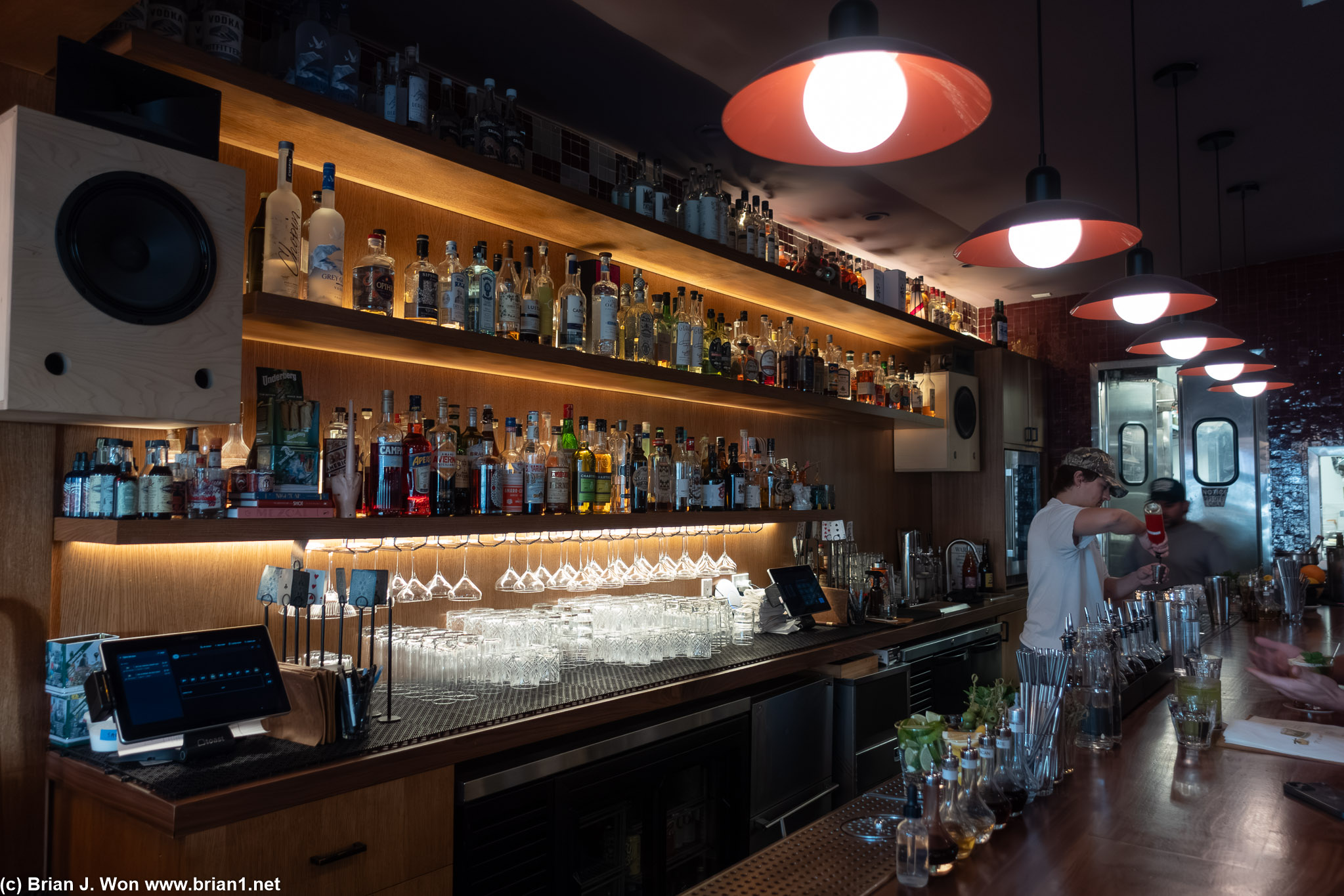 Bar.