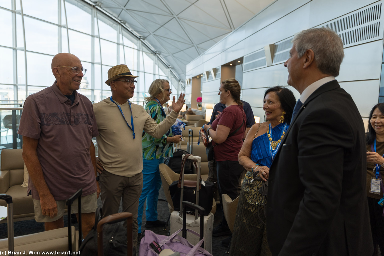Jay, Bob, Amy, Amanda, Chantal, and Marcel Fuchs, vice president Atlantic and Pacific Sales, United Airlines.