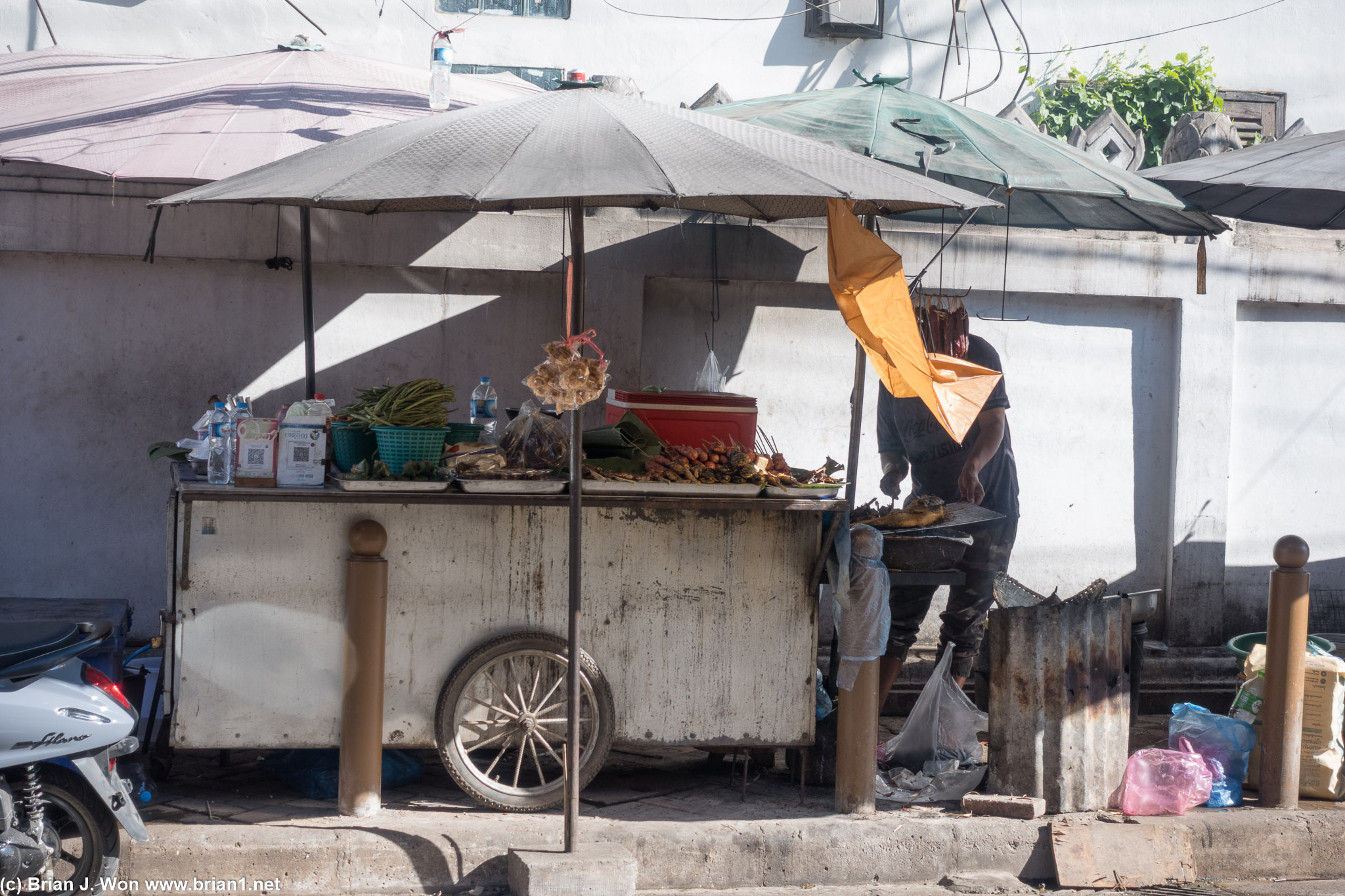 Early wave of street vendors.