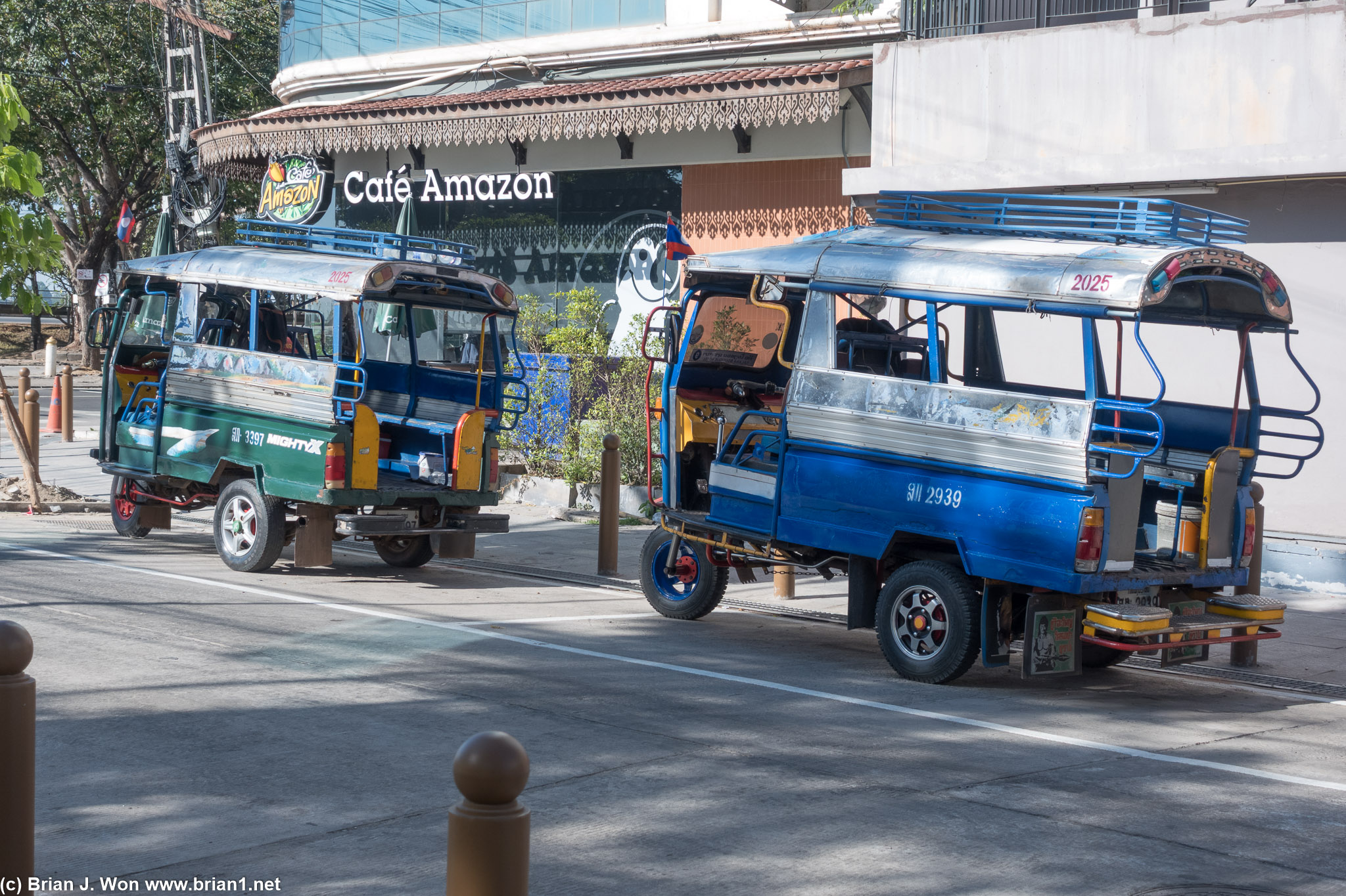 Tuk-tuks.