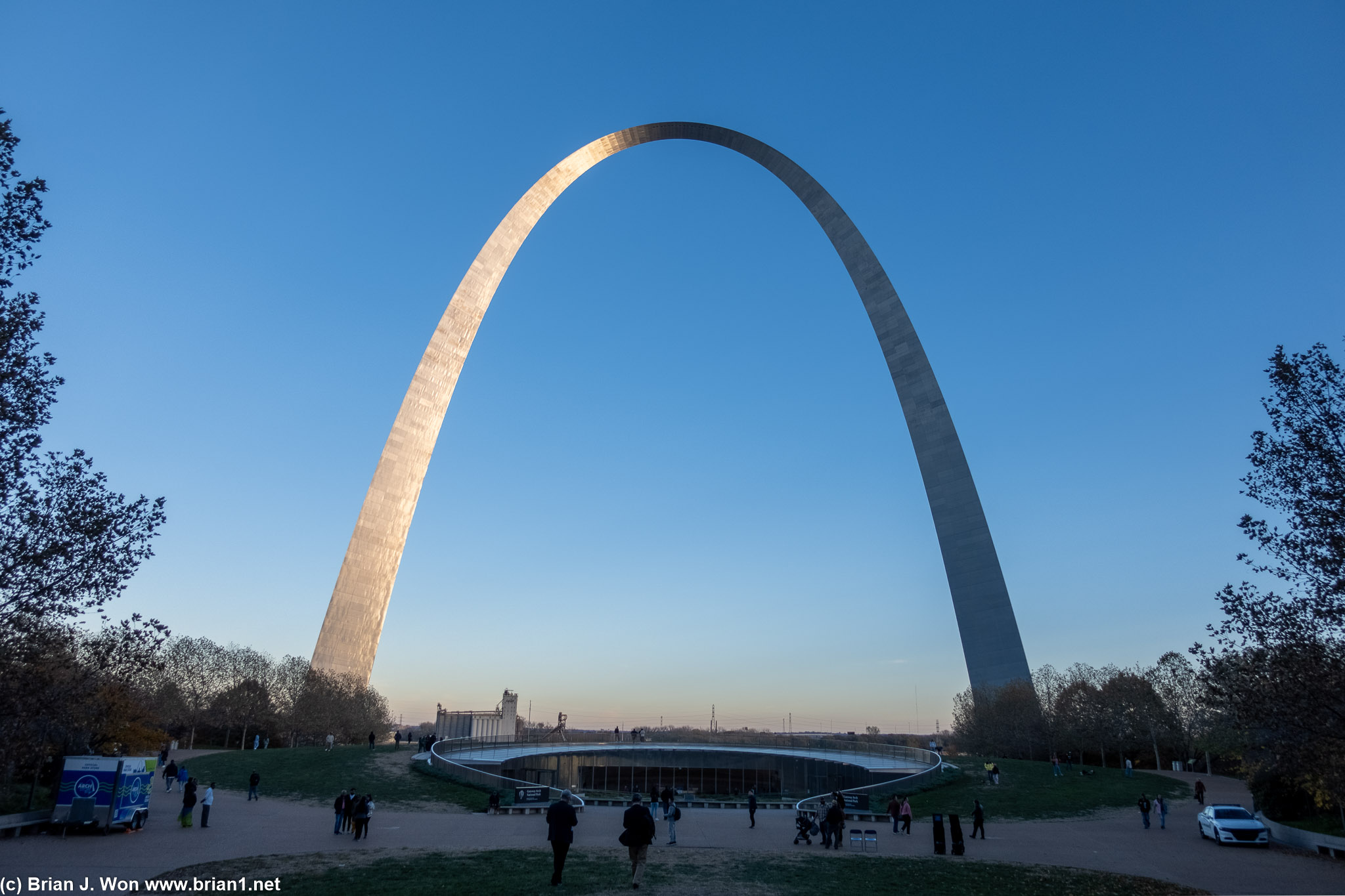 The famous Gateway Arch.