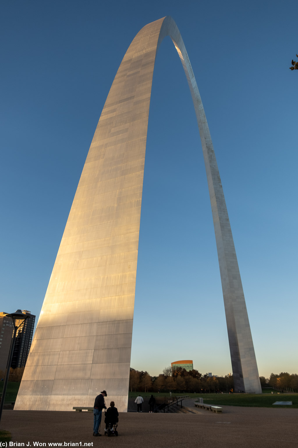 The famous Gateway Arch.